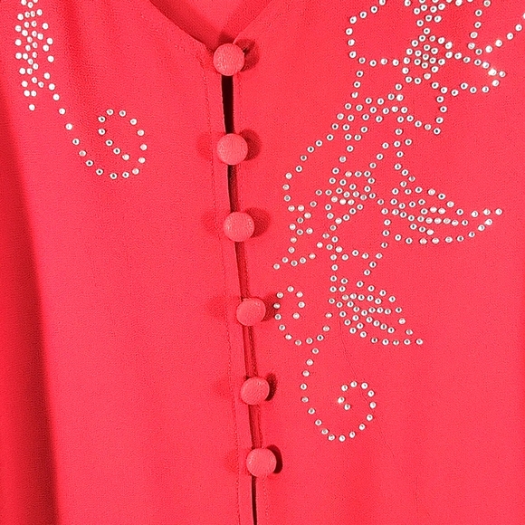 EY Boutique Red Crepe Button Down Blouse With Rhinestone Embellishment  Size 18W - Picture 6 of 9